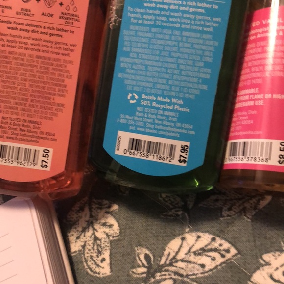 NWT Bath & Body Works Birthday 15 Pc Soap & Sanitizers - Picture 4 of 10